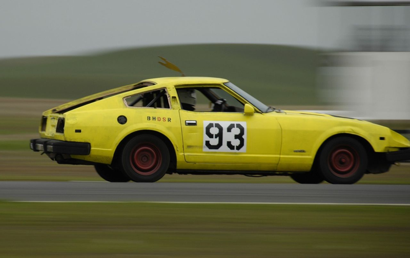 Illustration for article titled 24 Hours Of LeMons Arse Freeze-A-Palooza Über Gallery: Awesome Datsuns, Driven Nissans
